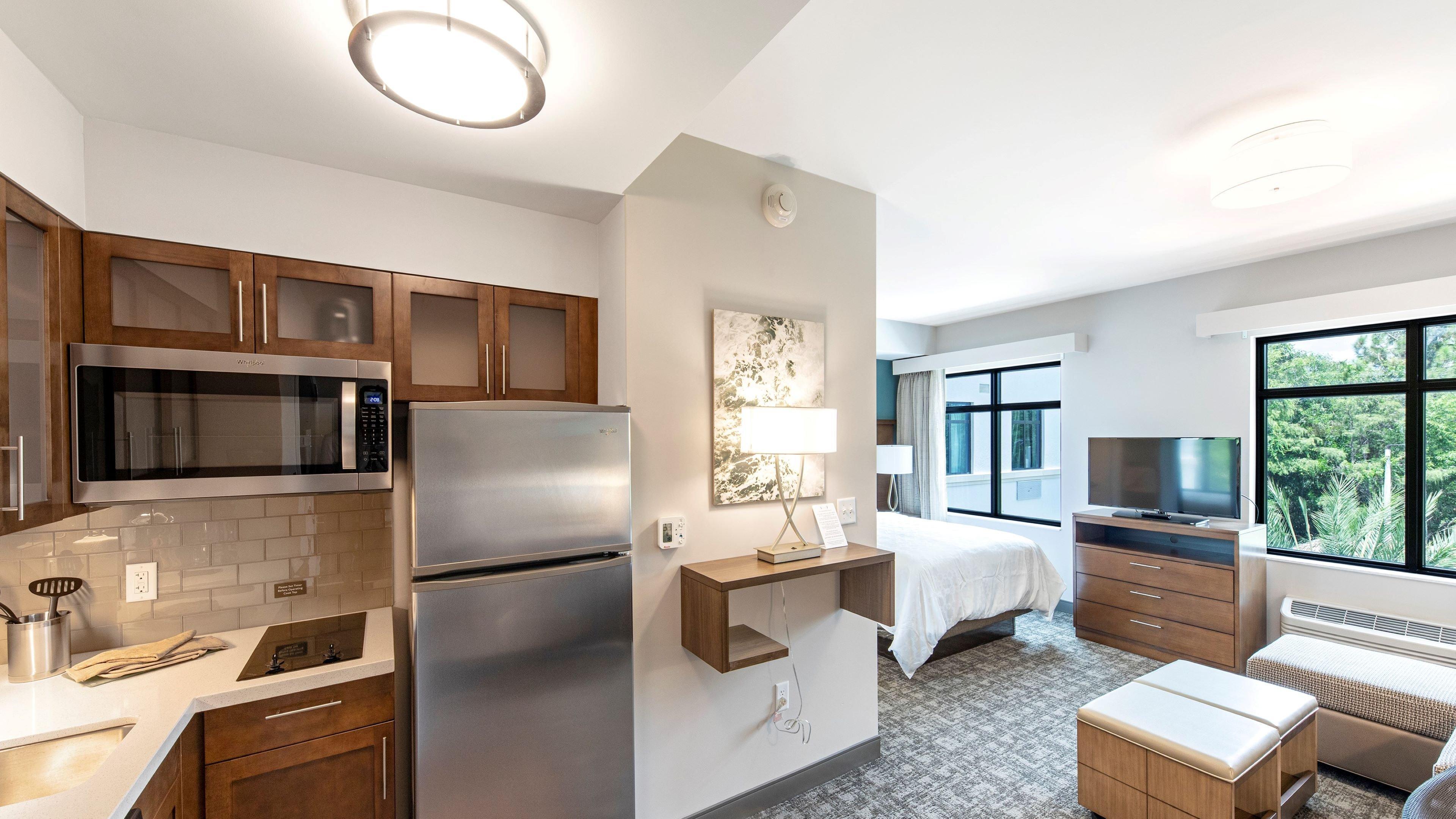 Staybridge Suites - Naples - Marco Island By Ihg Lely Resort Екстериор снимка