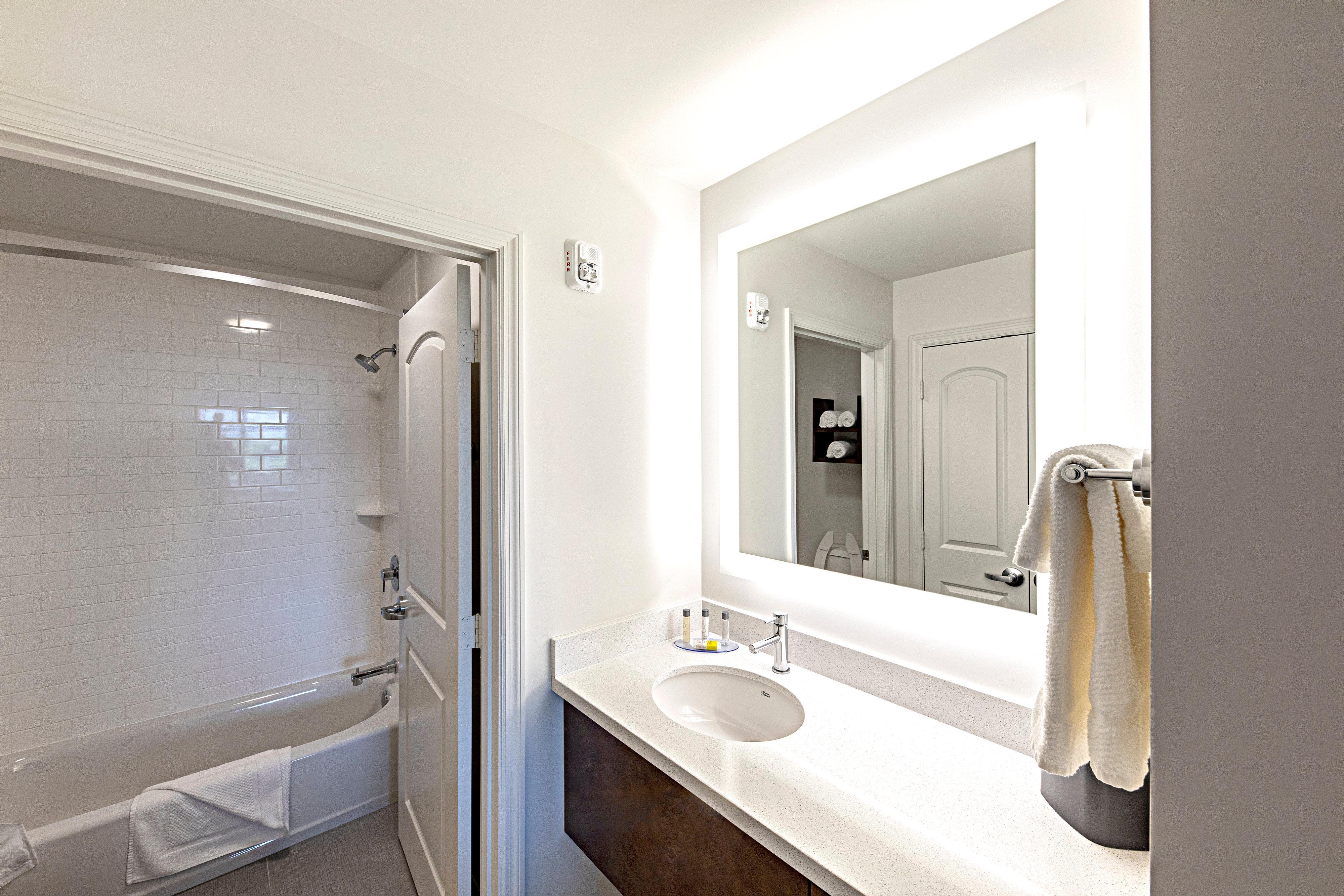 Staybridge Suites - Naples - Marco Island By Ihg Lely Resort Екстериор снимка