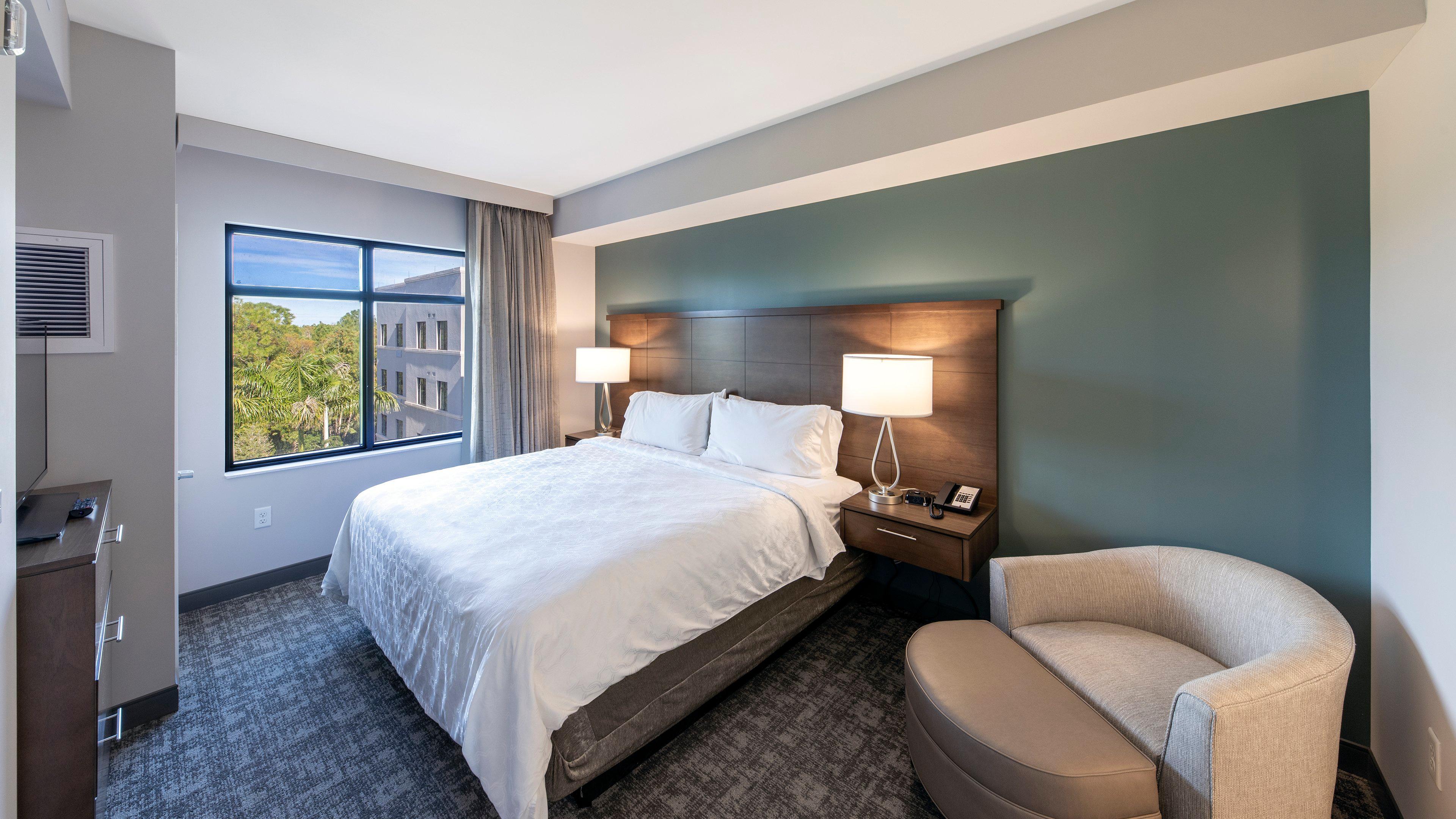 Staybridge Suites - Naples - Marco Island By Ihg Lely Resort Екстериор снимка