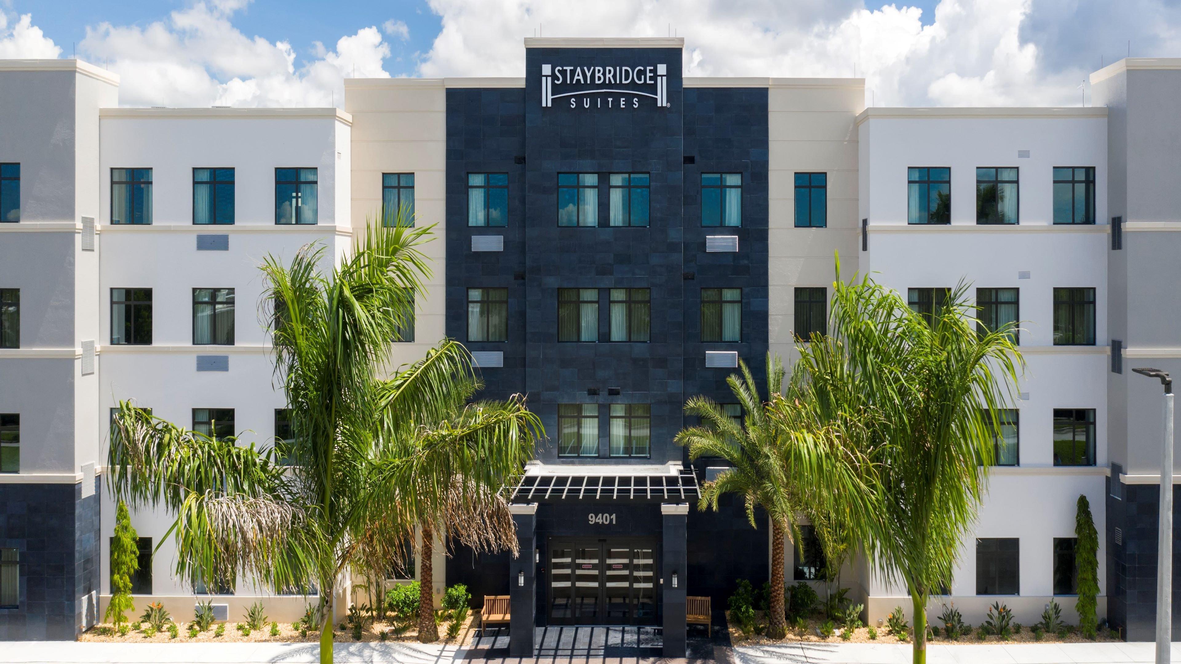 Staybridge Suites - Naples - Marco Island By Ihg Lely Resort Екстериор снимка