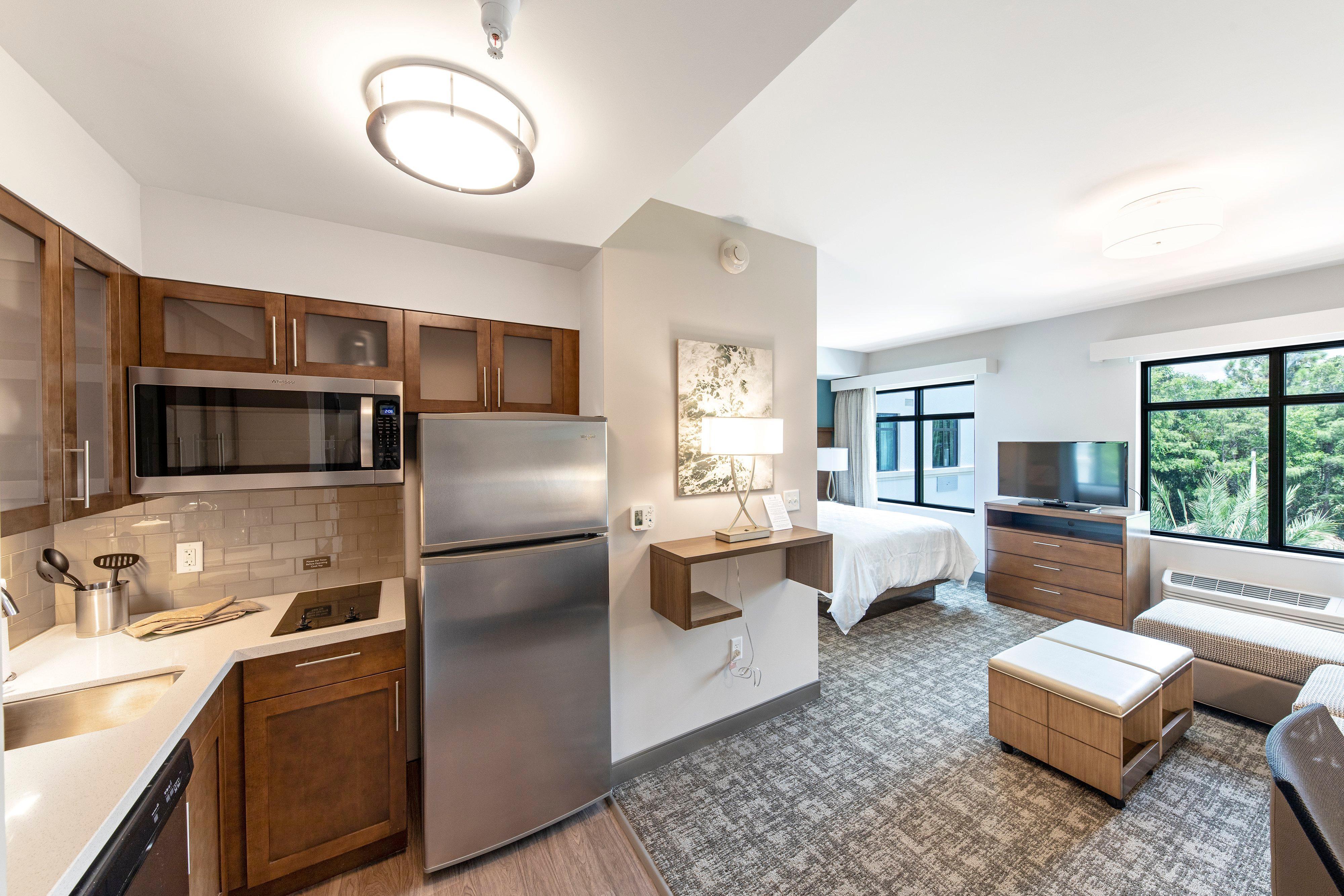 Staybridge Suites - Naples - Marco Island By Ihg Lely Resort Екстериор снимка